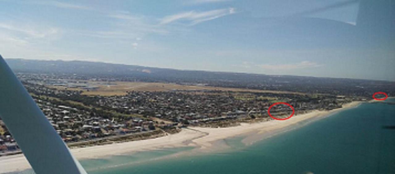 West Beach 아쿠슬라 어코모데이션 아파트 외부 사진